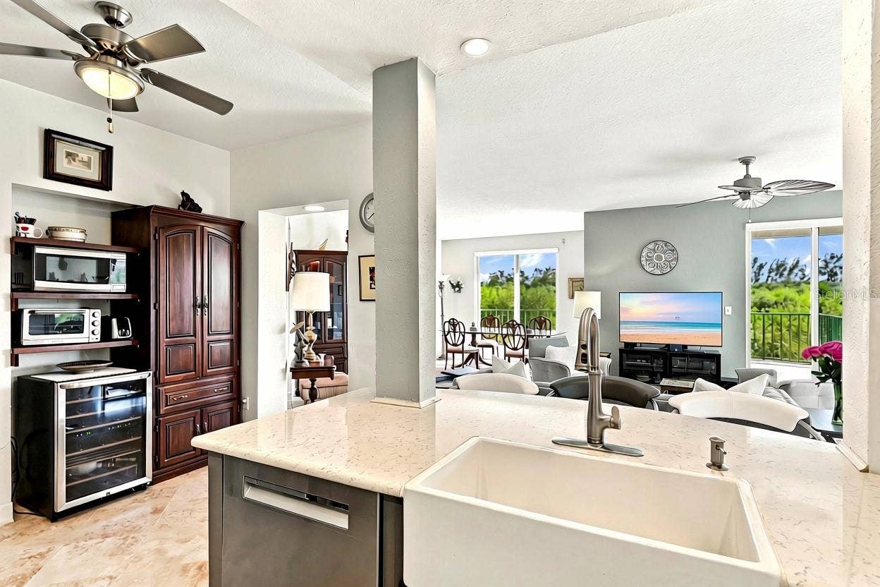 4780 DOLPHIN CAY LANE S, #102, St Petersburg, FL 33711 4780 DOLPHIN CAY LANE S, #102, St Petersburg, FL 33711
