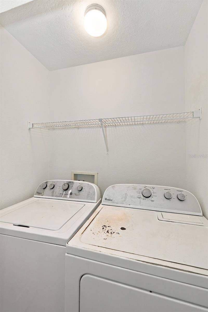 10313 WILLOW LEAF TRAIL, Tampa, FL 33625 Laundry