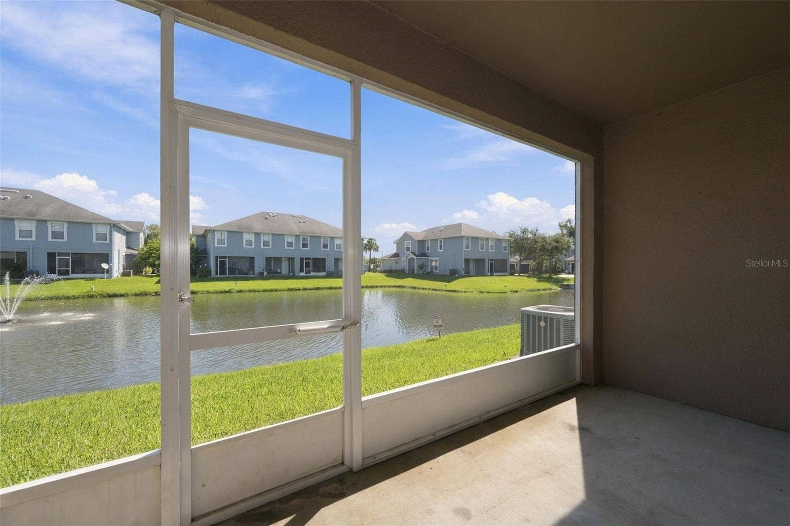 10313 WILLOW LEAF TRAIL, Tampa, FL 33625 Screened-In Patio View