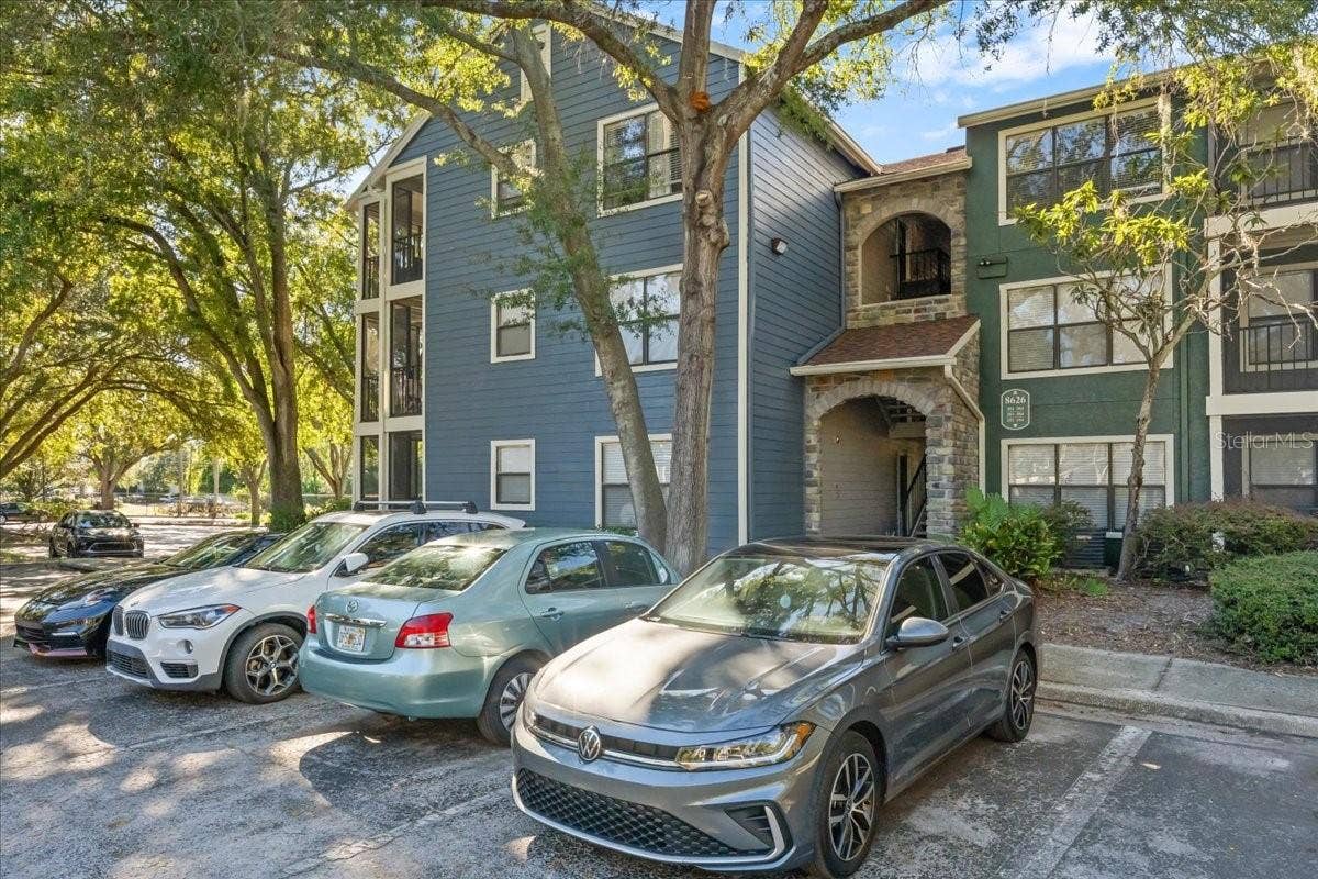 8626 BONAIRE BAY LANE, #303, Tampa, FL 33614