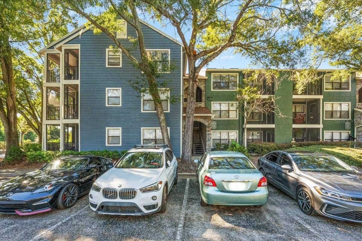 8626 BONAIRE BAY LANE, #303, Tampa, FL 33614