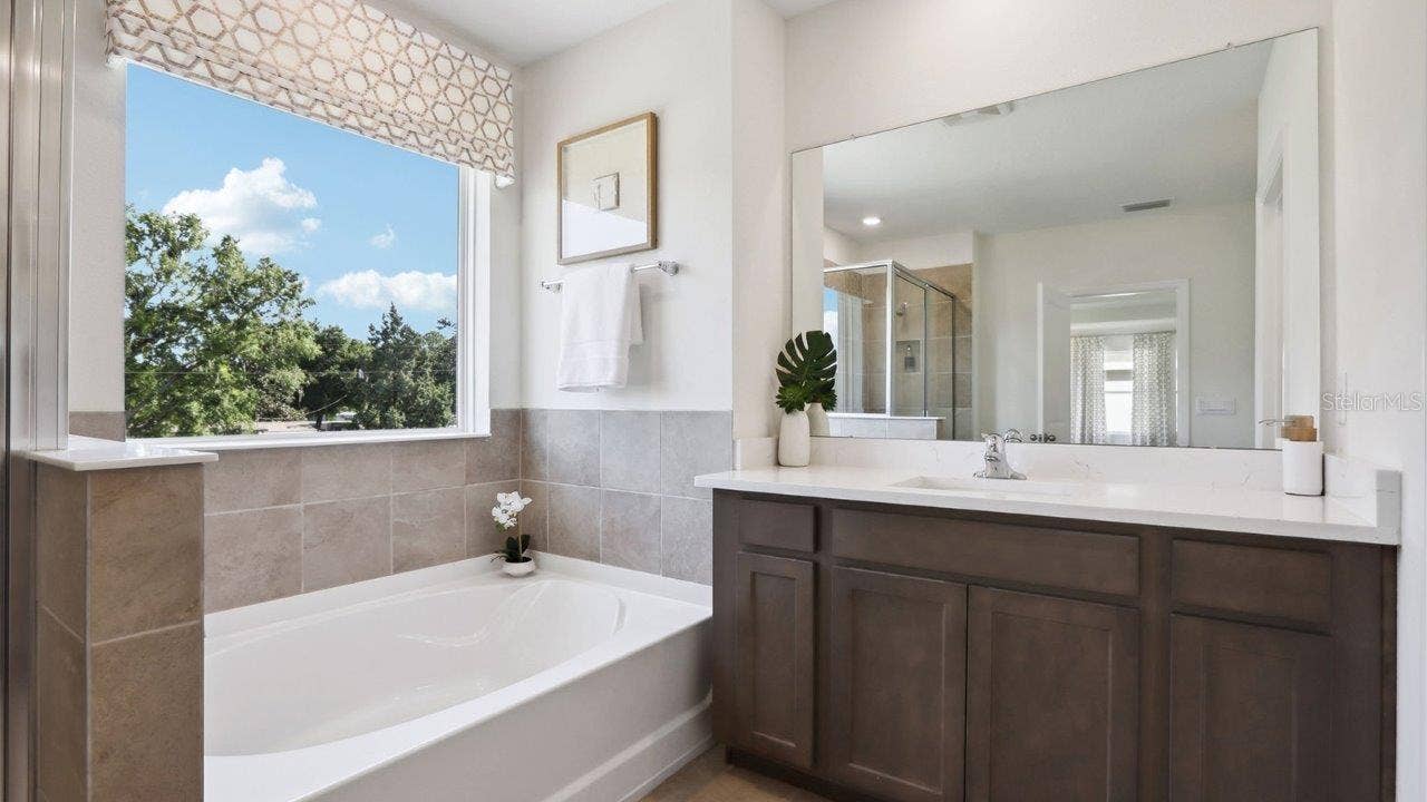 36295 HILL DRIVE, Zephyrhills, FL 33541 36295 HILL DRIVE, Zephyrhills, FL 33541
