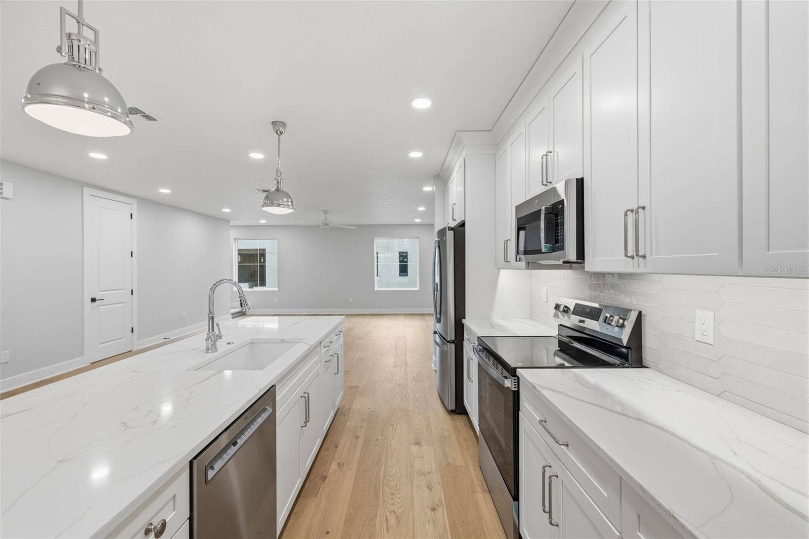 4208 W CARMEN STREET, #C, Tampa, FL 33609 4208 W CARMEN STREET, #C, Tampa, FL 33609