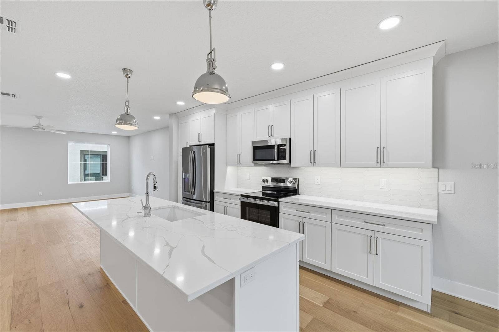 4208 W CARMEN STREET, #C, Tampa, FL 33609 4208 W CARMEN STREET, #C, Tampa, FL 33609
