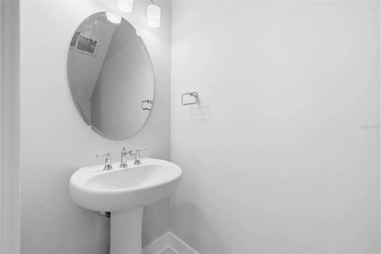 4208 W CARMEN STREET, #C, Tampa, FL 33609 4208 W CARMEN STREET, #C, Tampa, FL 33609