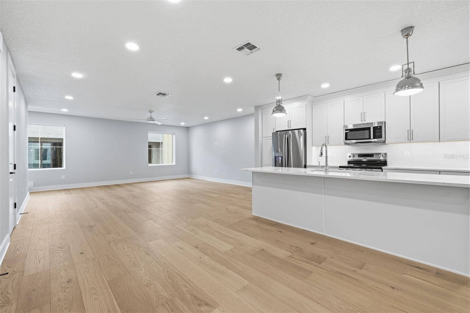 4208 W CARMEN STREET, #C, Tampa, FL 33609 4208 W CARMEN STREET, #C, Tampa, FL 33609