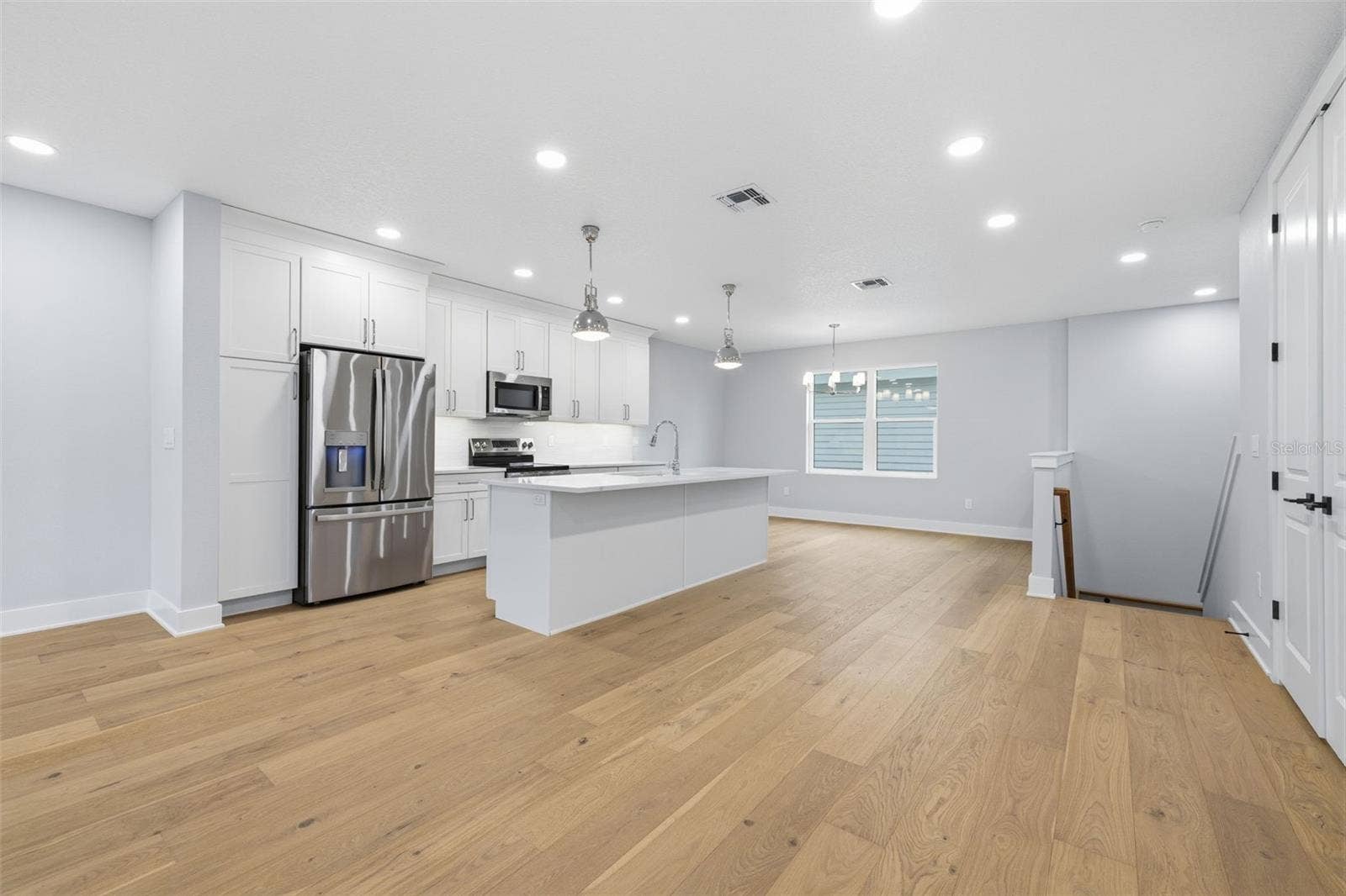 4208 W CARMEN STREET, #C, Tampa, FL 33609 4208 W CARMEN STREET, #C, Tampa, FL 33609