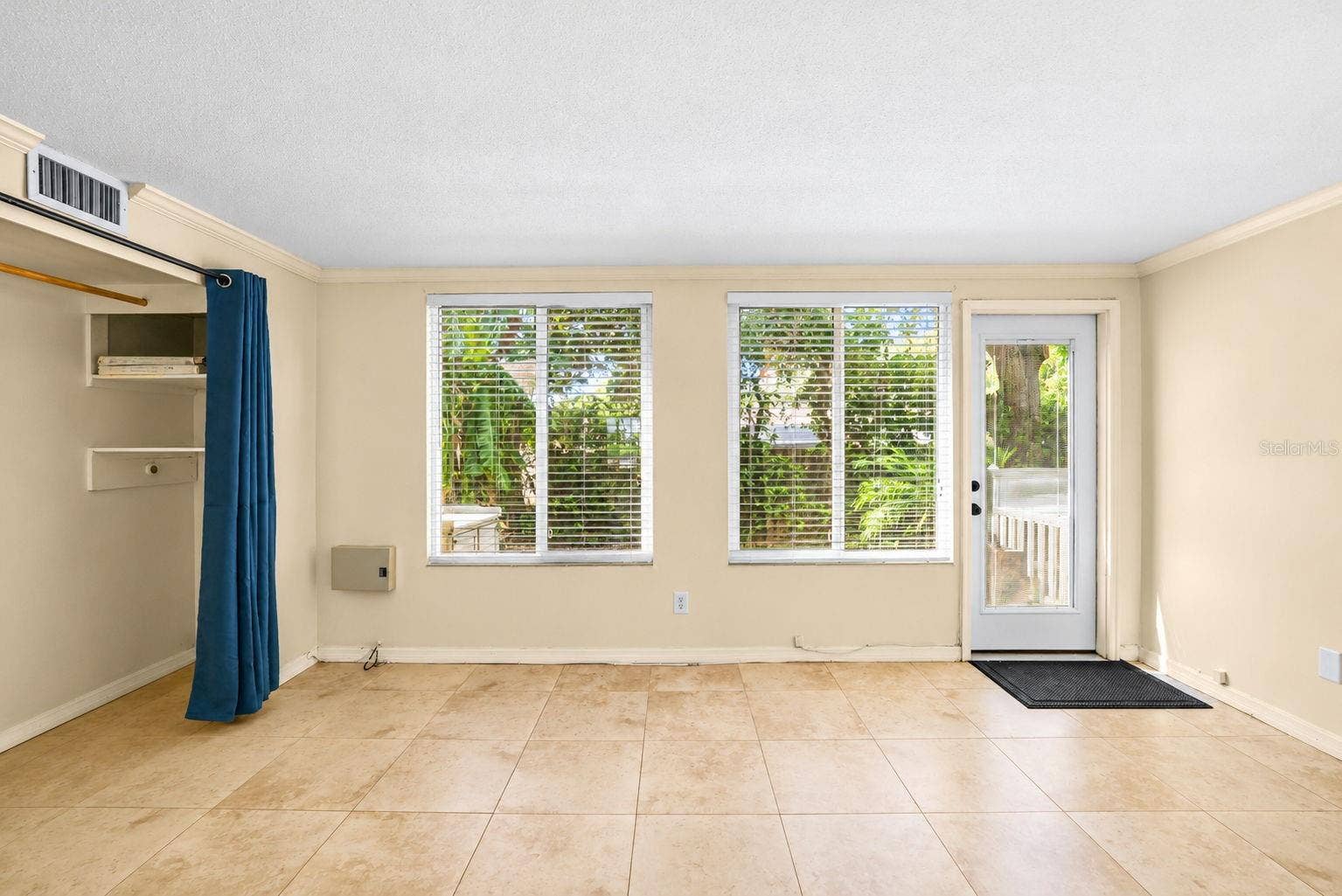2000 WORLD PARKWAY BOULEVARD, #2, Clearwater, FL 33763 2000 WORLD PARKWAY BOULEVARD, #2, Clearwater, FL 33763