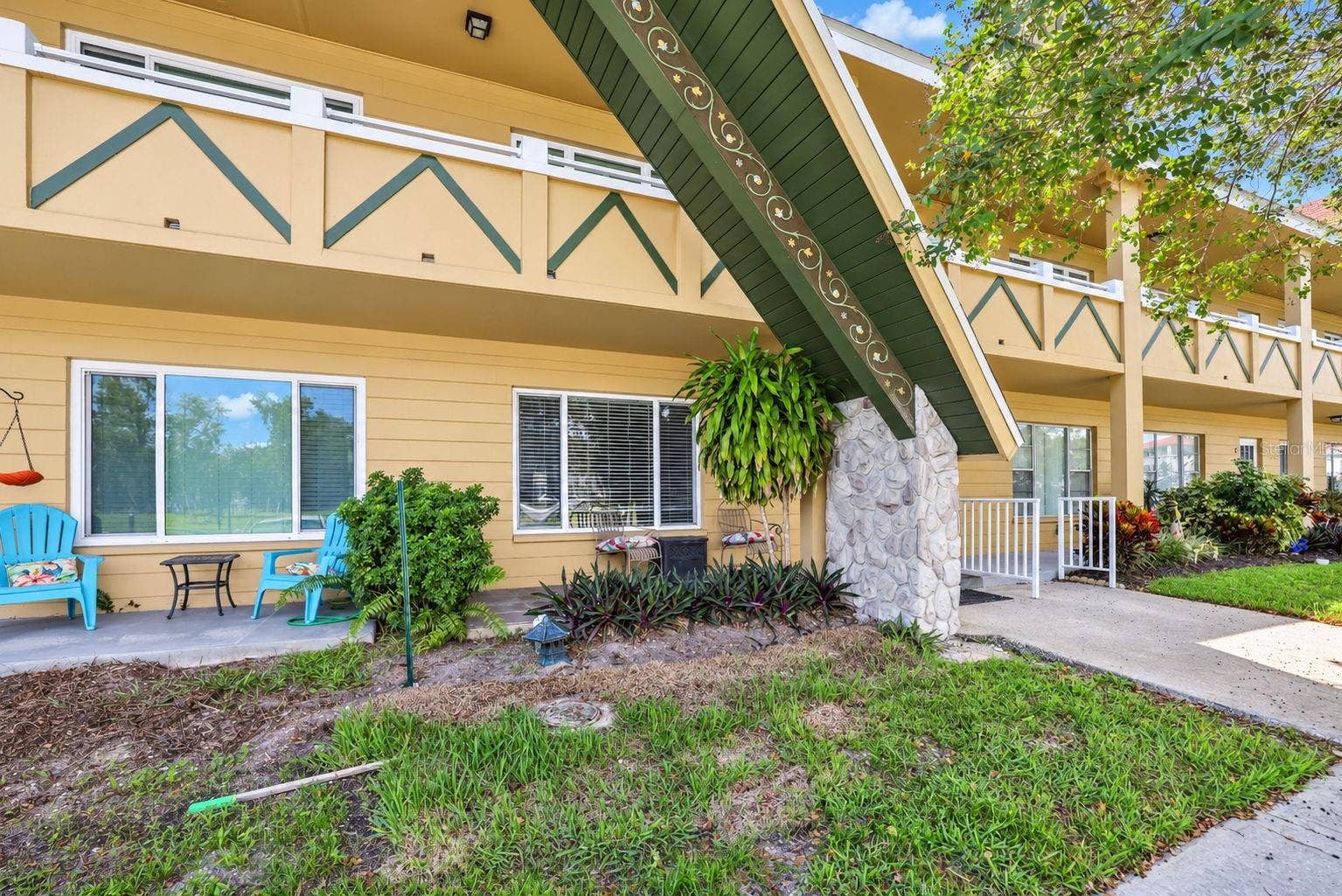 2000 WORLD PARKWAY BOULEVARD, #2, Clearwater, FL 33763 2000 WORLD PARKWAY BOULEVARD, #2, Clearwater, FL 33763