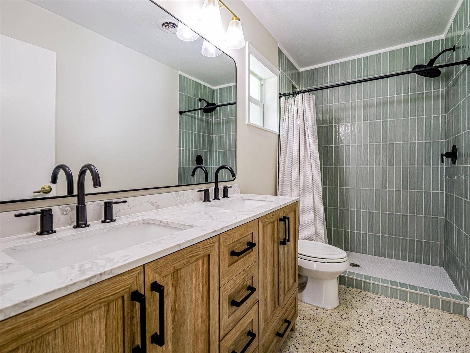 2755 6TH PLACE, Vero Beach, FL 32968 2755 6TH PLACE, Vero Beach, FL 32968