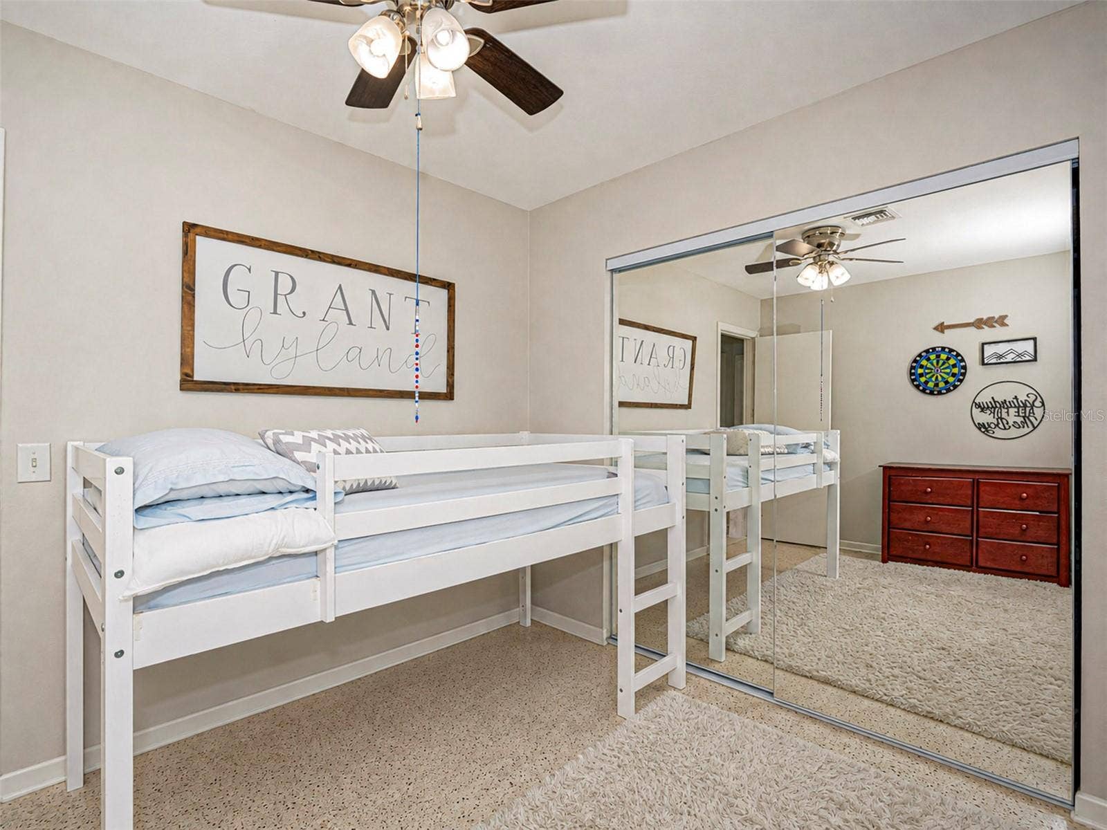 2755 6TH PLACE, Vero Beach, FL 32968 2755 6TH PLACE, Vero Beach, FL 32968