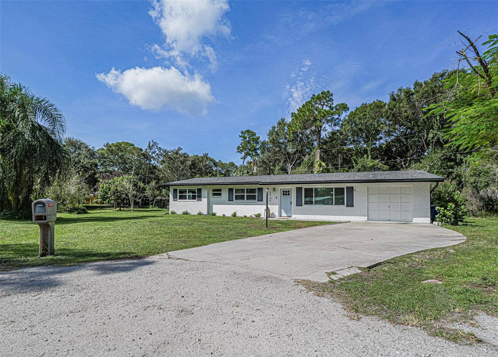 2755 6TH PLACE, Vero Beach, FL 32968 2755 6TH PLACE, Vero Beach, FL 32968