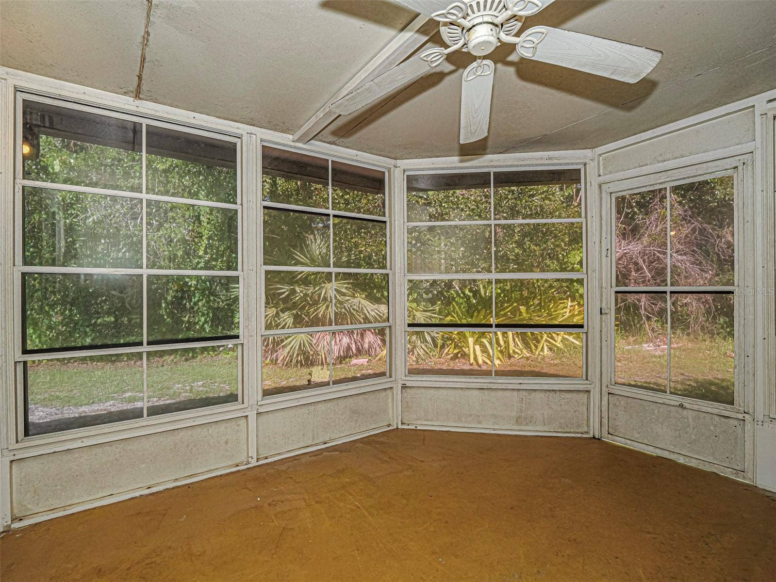 2755 6TH PLACE, Vero Beach, FL 32968 2755 6TH PLACE, Vero Beach, FL 32968