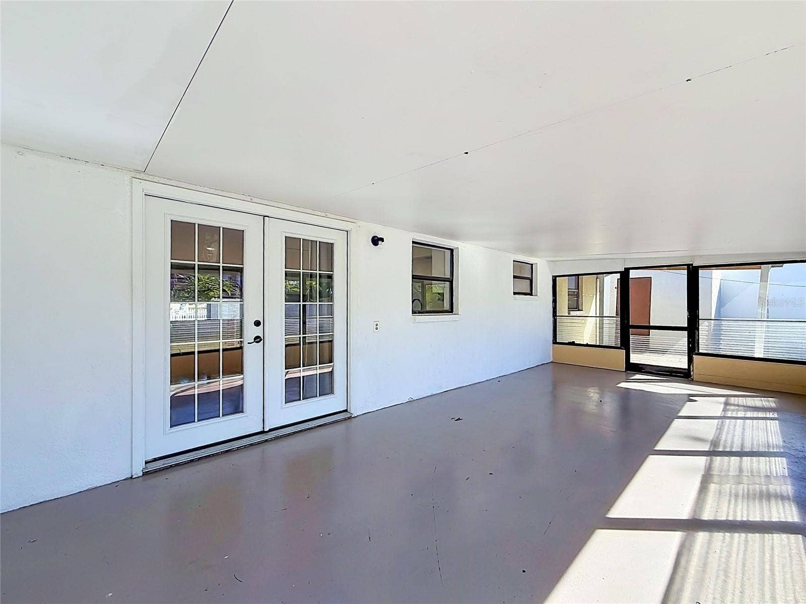 3440 16TH AVENUE N, St Petersburg, FL 33713