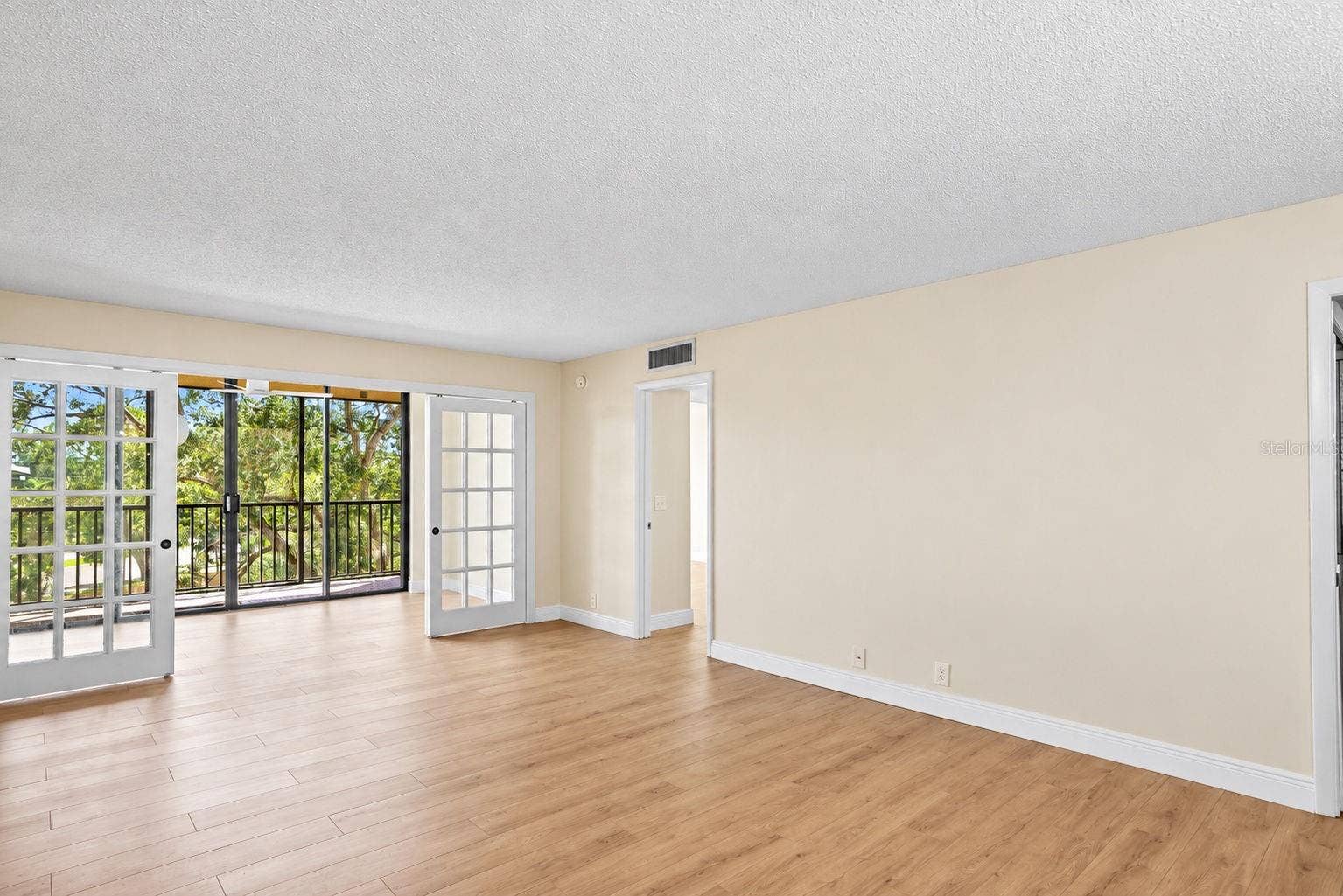 3062 EASTLAND BOULEVARD, #313, Clearwater, FL 33761 3062 EASTLAND BOULEVARD, #313, Clearwater, FL 33761