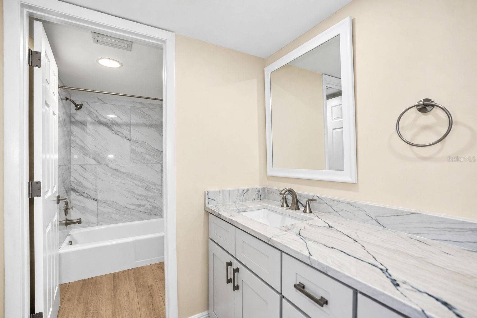 3062 EASTLAND BOULEVARD, #313, Clearwater, FL 33761 3062 EASTLAND BOULEVARD, #313, Clearwater, FL 33761