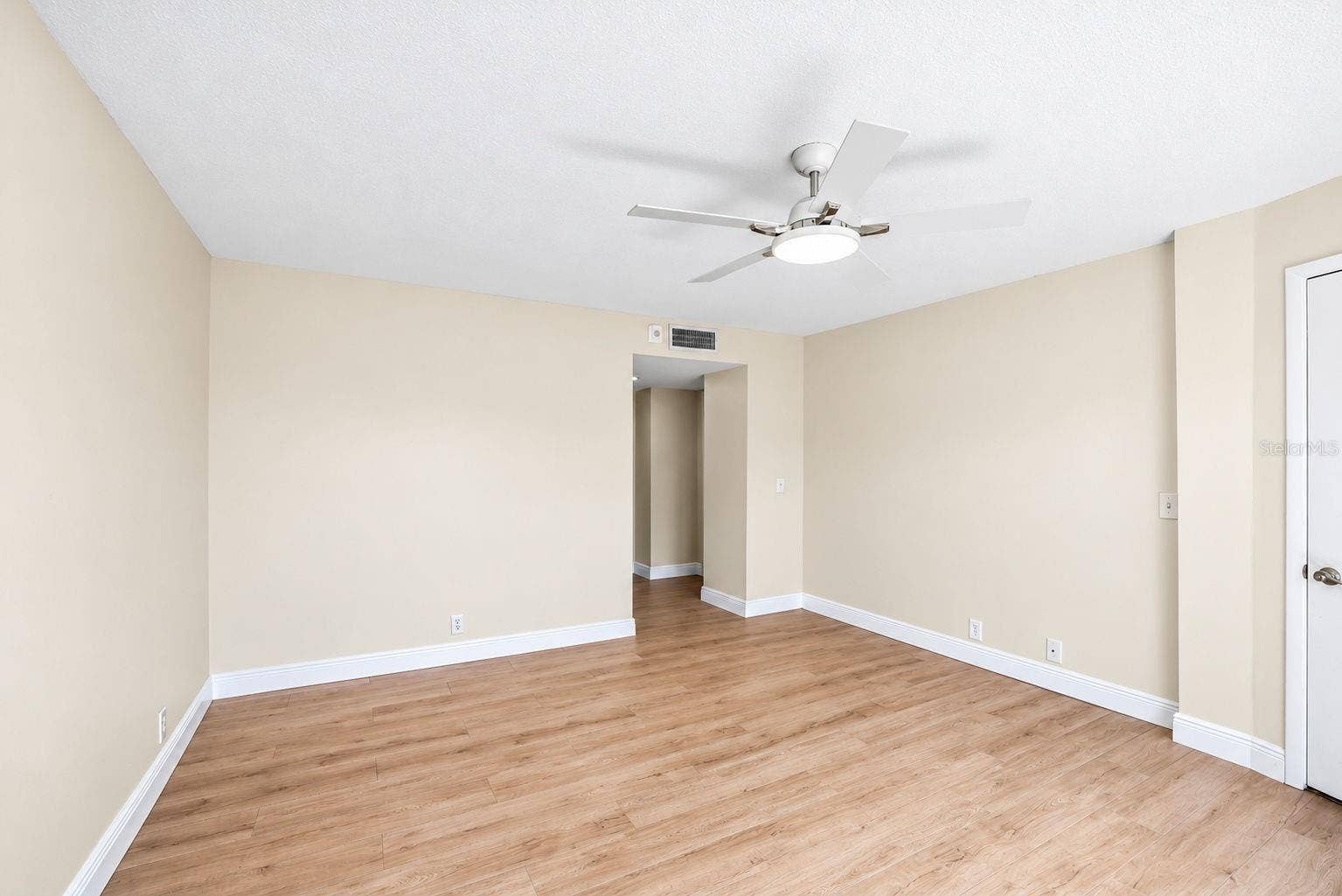 3062 EASTLAND BOULEVARD, #313, Clearwater, FL 33761 3062 EASTLAND BOULEVARD, #313, Clearwater, FL 33761