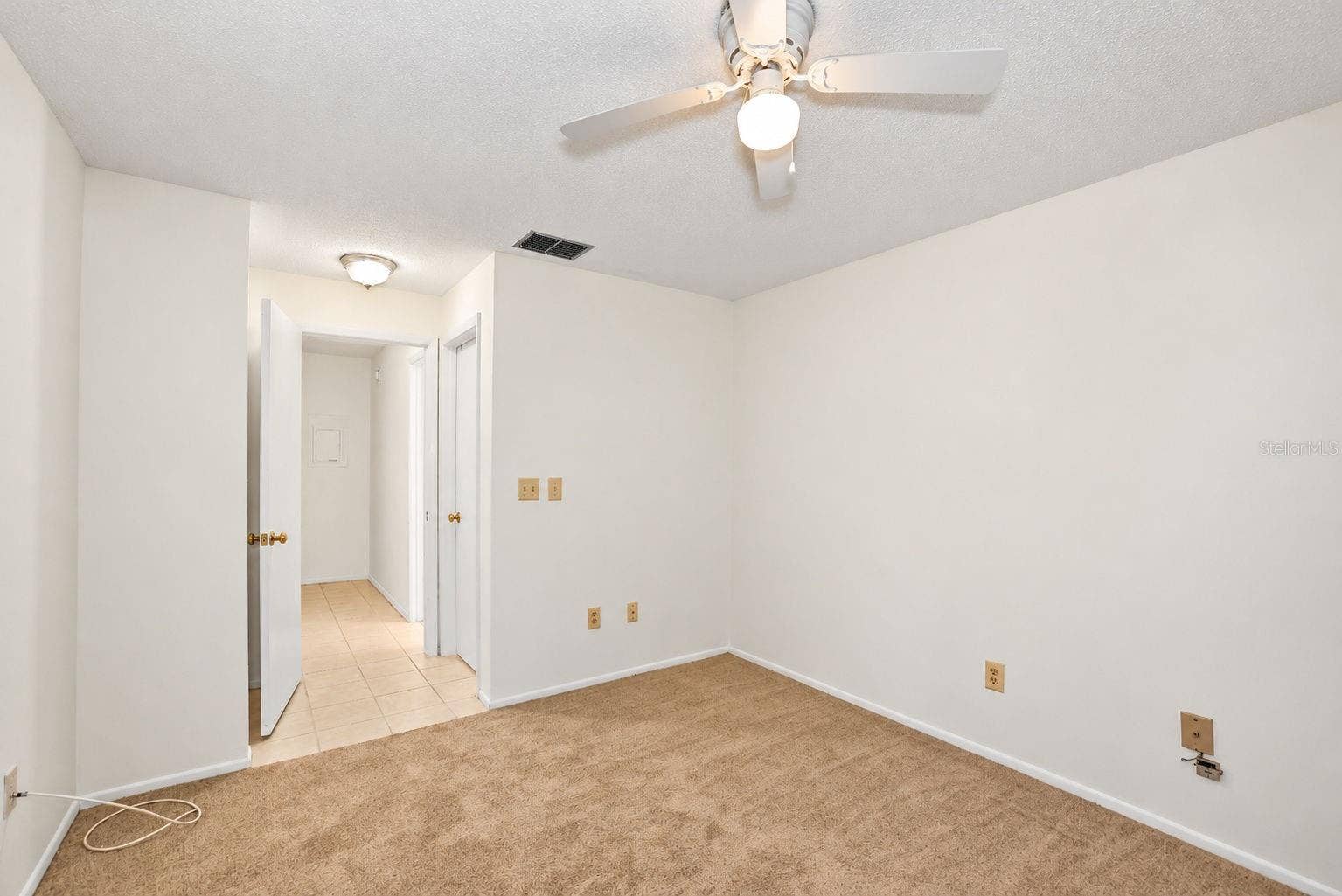 1111 TARRIDON COURT, #1111, Dunedin, FL 34698 1111 TARRIDON COURT, #1111, Dunedin, FL 34698