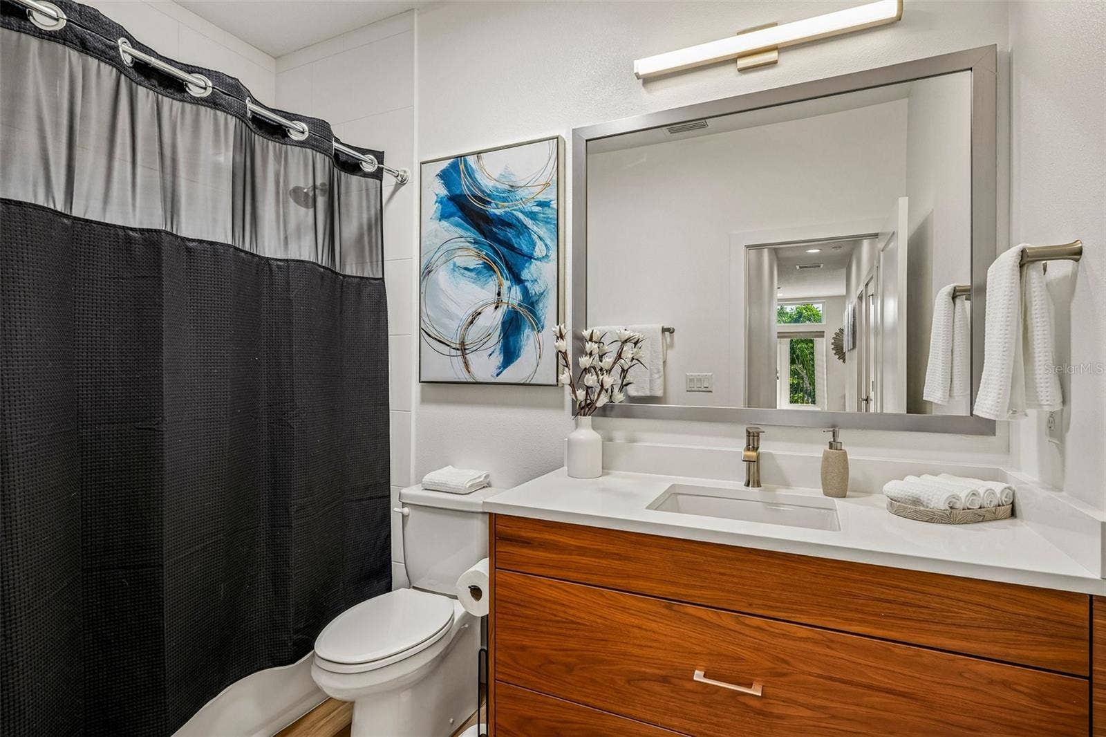 8625 5TH STREET N, St Petersburg, FL 33702 8625 5TH STREET N, St Petersburg, FL 33702