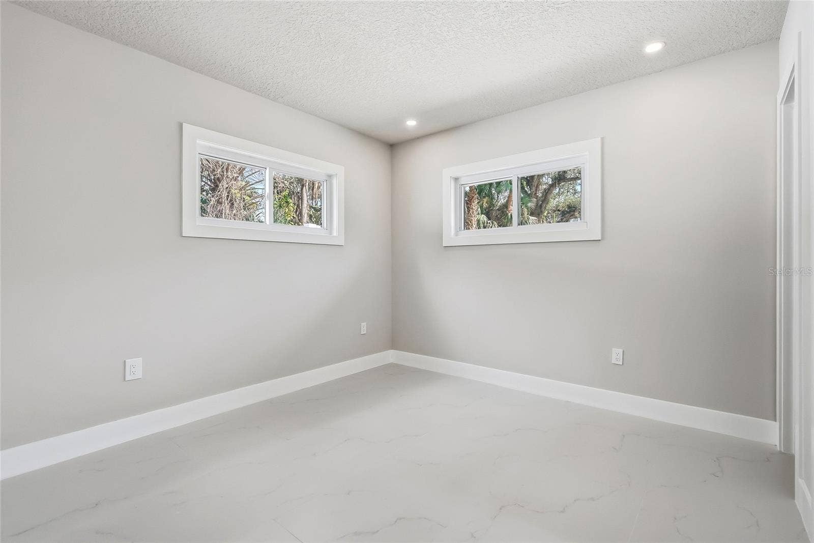 8605 JACKSON SPRINGS ROAD, Tampa, FL 33615