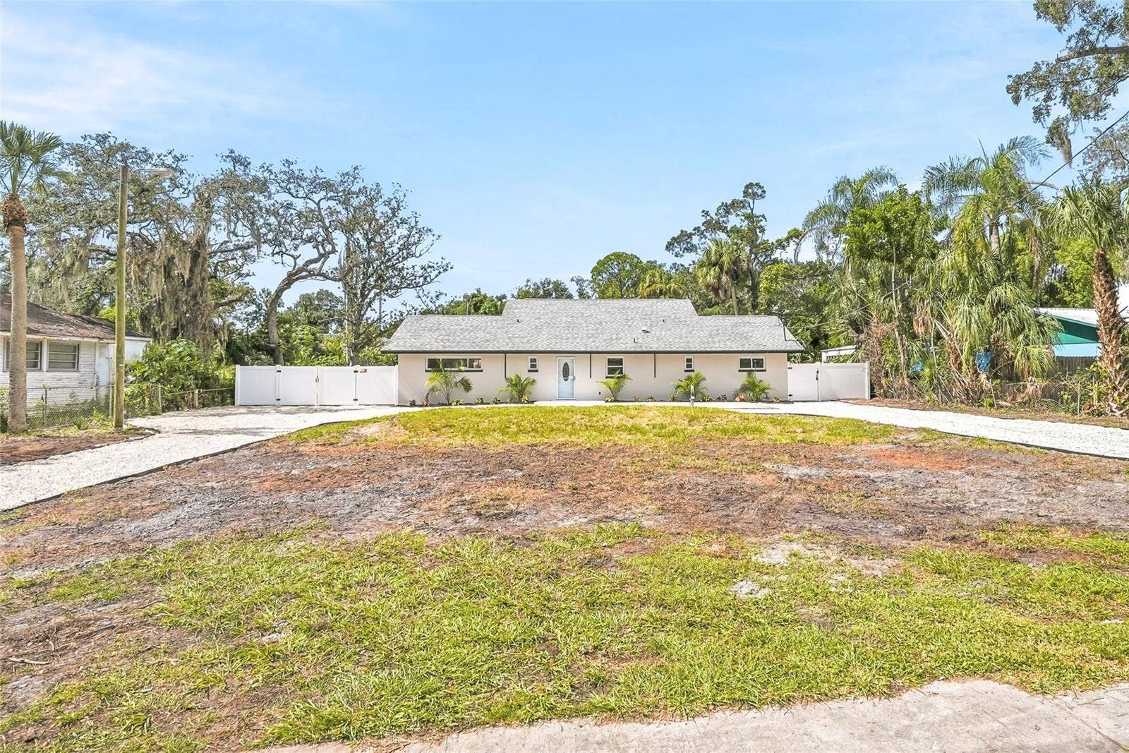 8605 JACKSON SPRINGS ROAD, Tampa, FL 33615