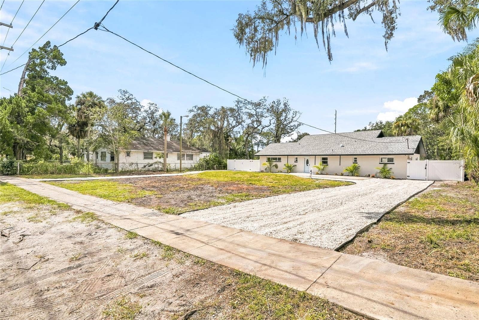 8605 JACKSON SPRINGS ROAD, Tampa, FL 33615