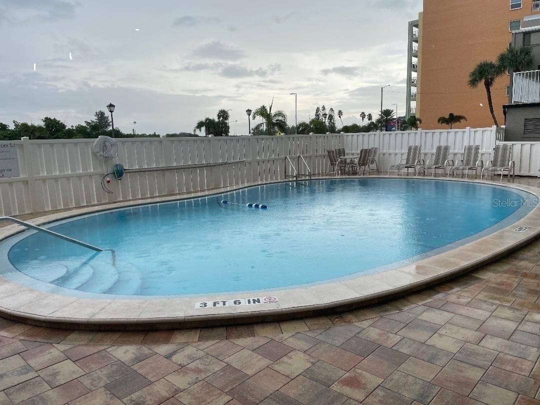 18650 GULF BOULEVARD, #304, Indian Shores, FL 33785 18650 GULF BOULEVARD, #304, Indian Shores, FL 33785