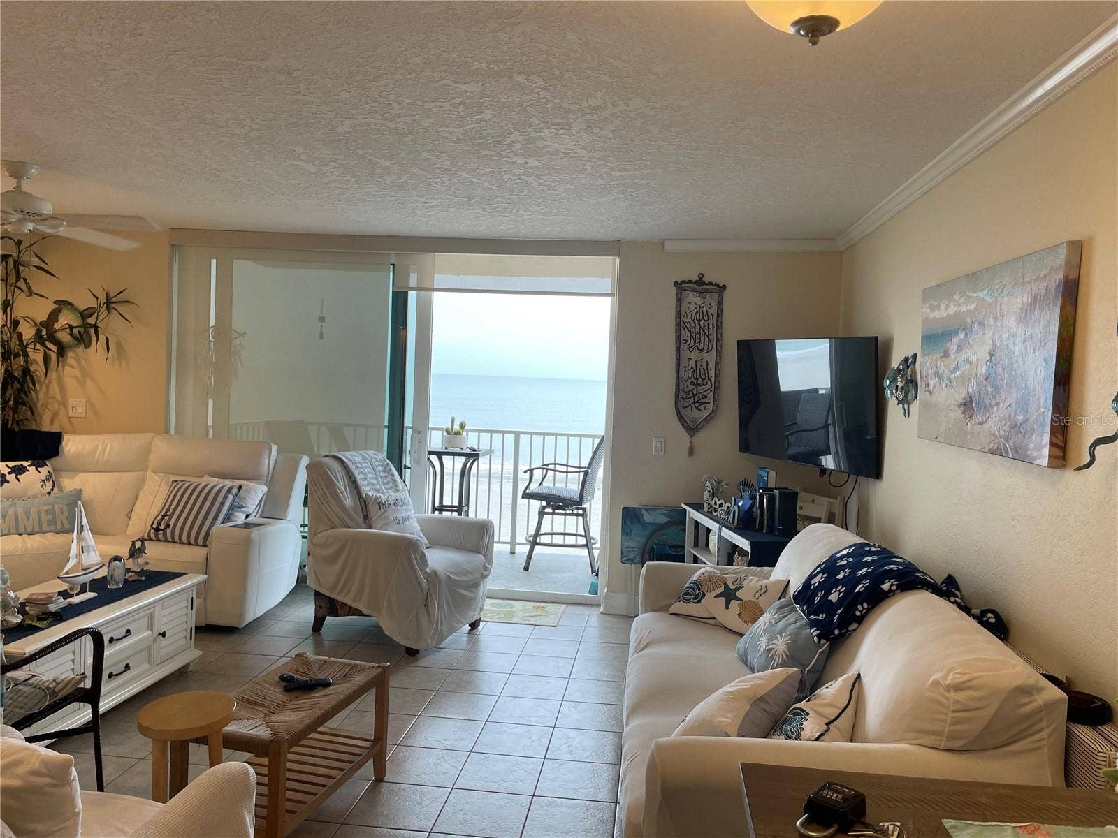 18650 GULF BOULEVARD, #304, Indian Shores, FL 33785 18650 GULF BOULEVARD, #304, Indian Shores, FL 33785