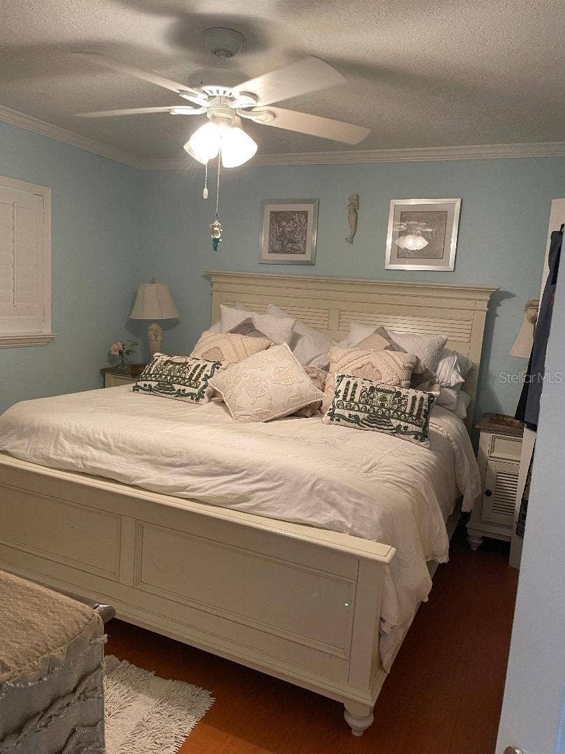 18650 GULF BOULEVARD, #304, Indian Shores, FL 33785 18650 GULF BOULEVARD, #304, Indian Shores, FL 33785