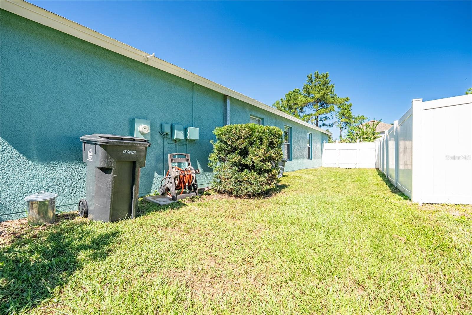 2022 SAMANTHA LANE, Valrico, FL 33594 2022 SAMANTHA LANE, Valrico, FL 33594