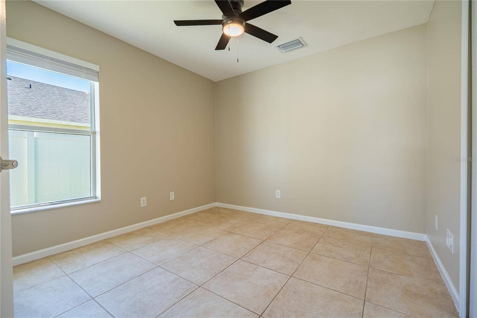 2022 SAMANTHA LANE, Valrico, FL 33594 2022 SAMANTHA LANE, Valrico, FL 33594
