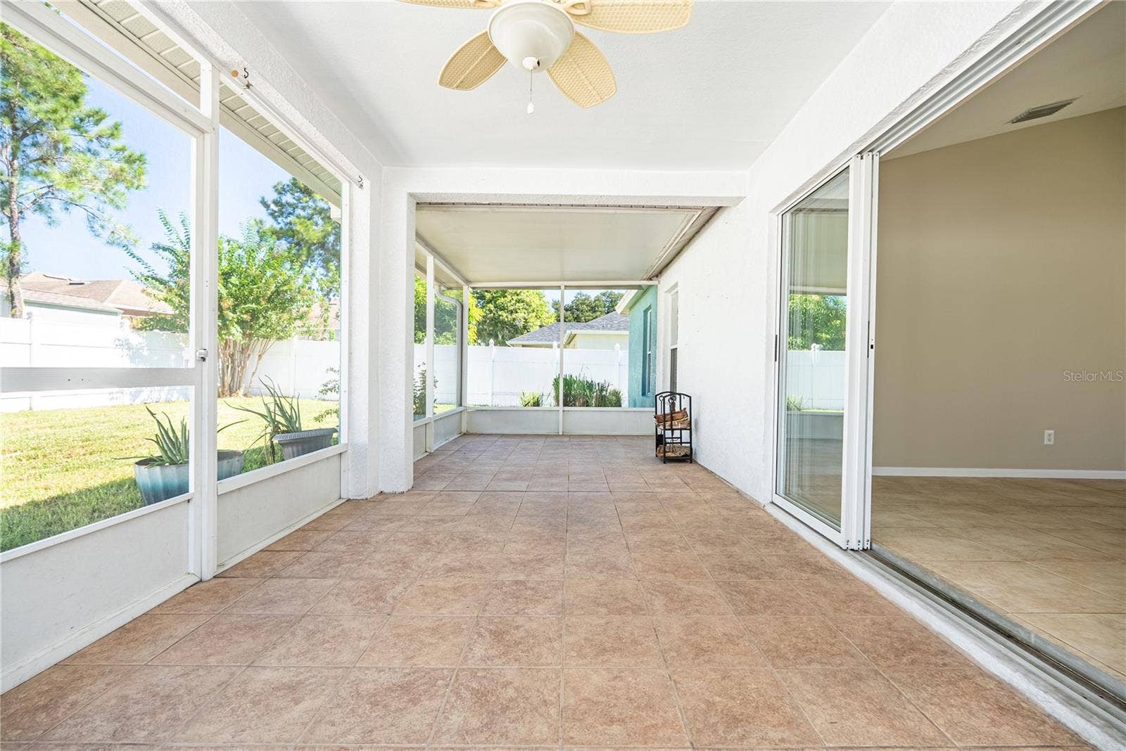 2022 SAMANTHA LANE, Valrico, FL 33594 2022 SAMANTHA LANE, Valrico, FL 33594