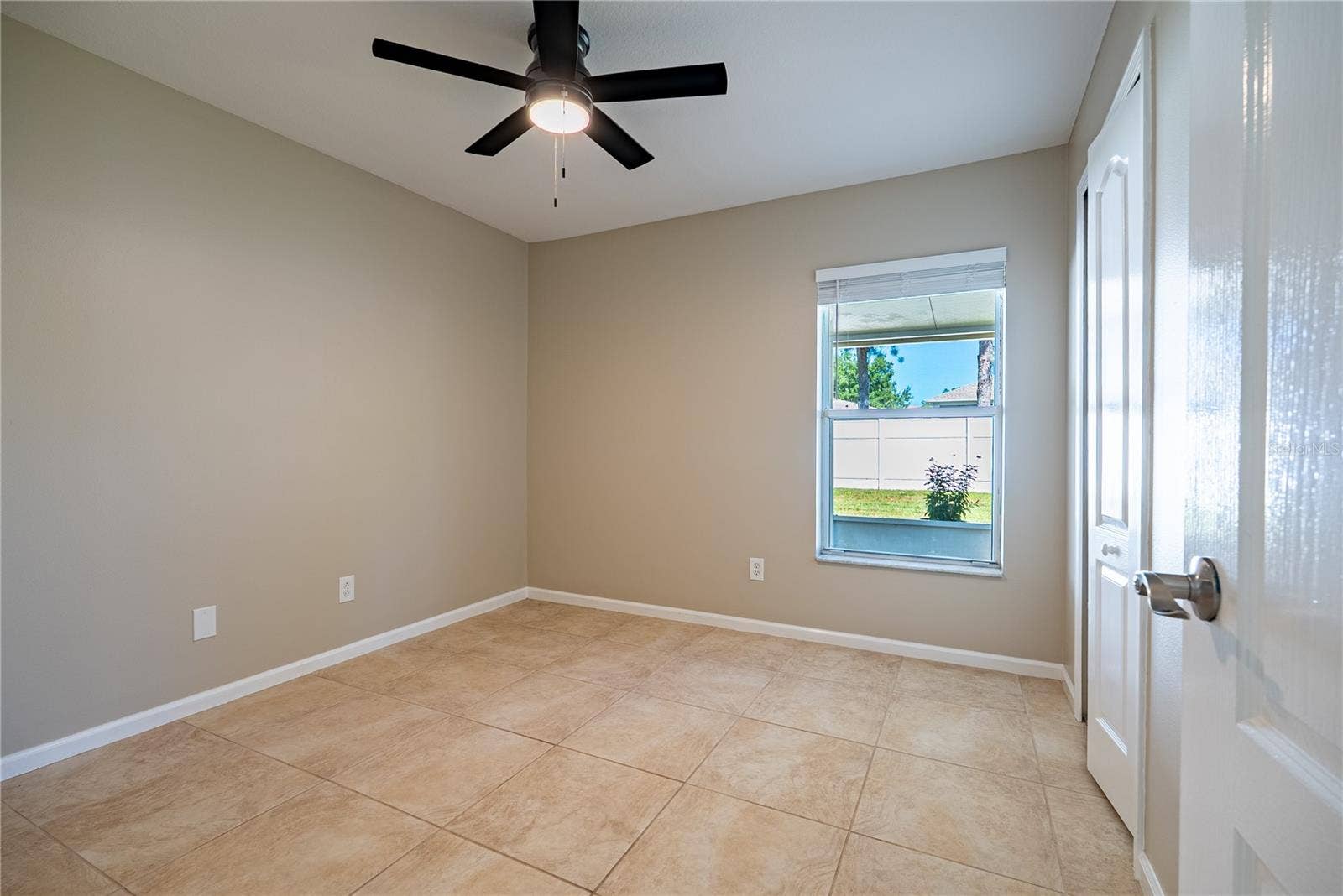 2022 SAMANTHA LANE, Valrico, FL 33594 2022 SAMANTHA LANE, Valrico, FL 33594