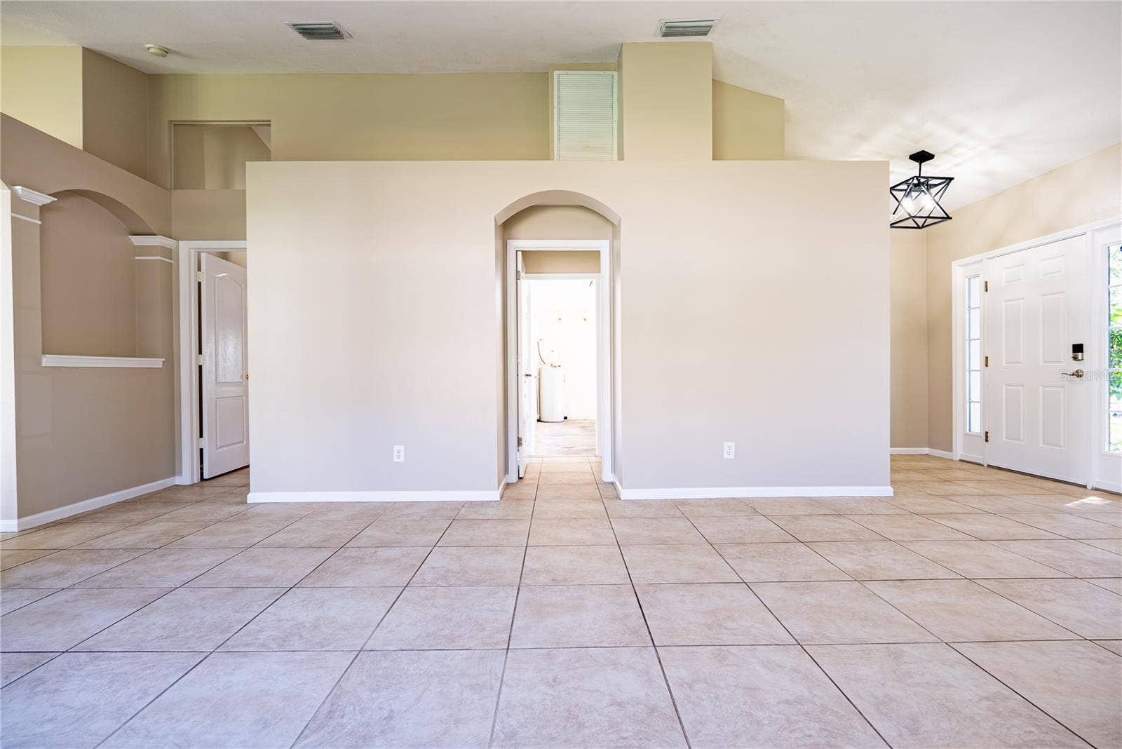 2022 SAMANTHA LANE, Valrico, FL 33594 2022 SAMANTHA LANE, Valrico, FL 33594