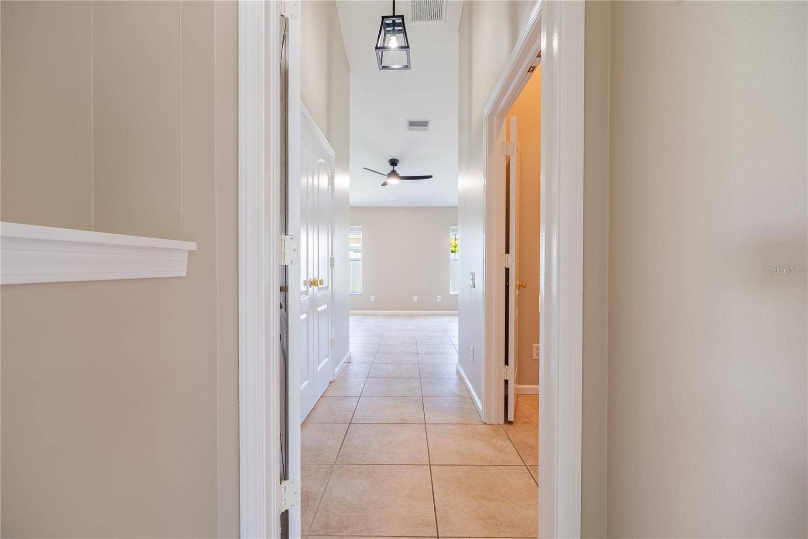 2022 SAMANTHA LANE, Valrico, FL 33594 2022 SAMANTHA LANE, Valrico, FL 33594