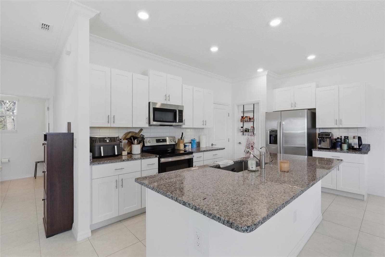 8874 GALLANTREE PLACE, Land O Lakes, FL 34637
