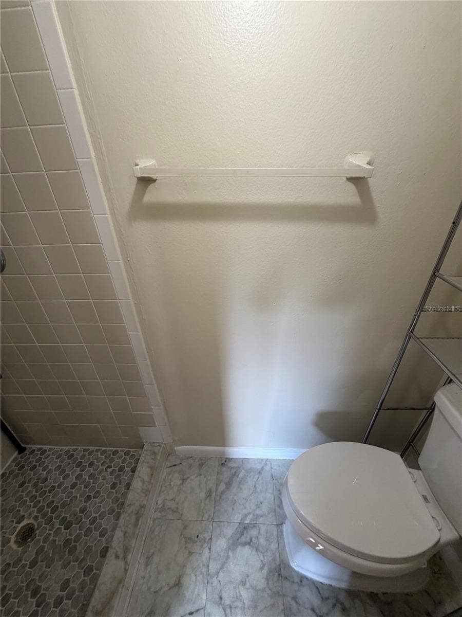 4022 OAK LIMB COURT, Tampa, FL 33614