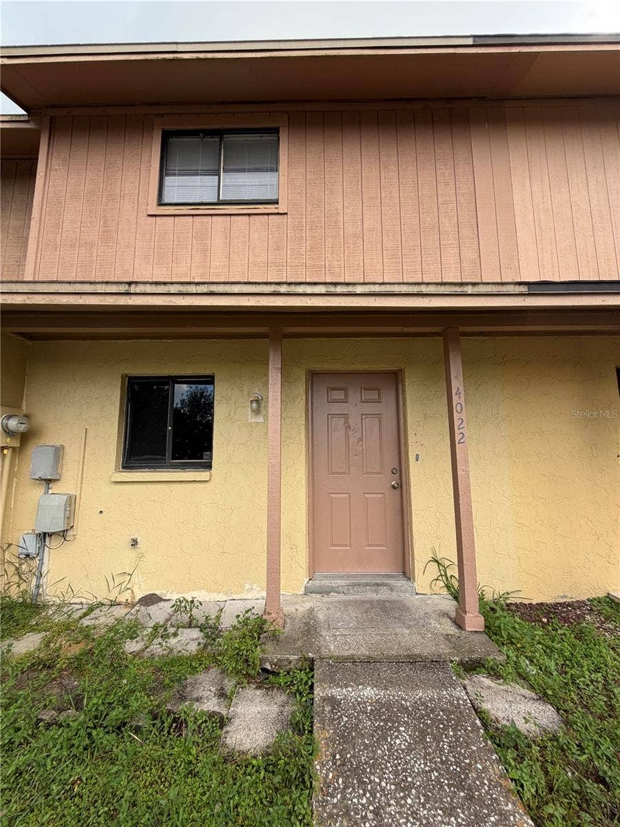 Property photo for 4022 OAK LIMB COURT, Tampa, FL