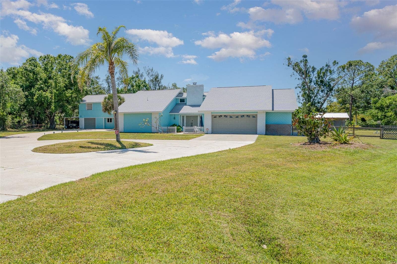 1305 GREENFIELD CIRCLE, Venice, FL 34292 1305 GREENFIELD CIRCLE, Venice, FL 34292