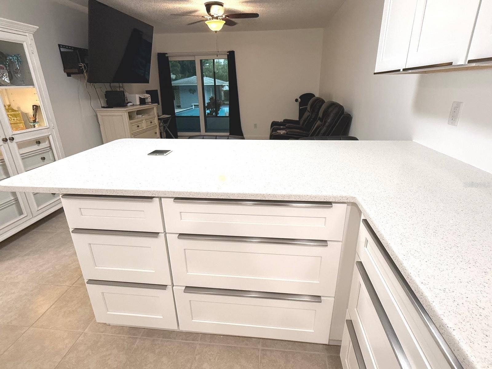 215 VALENCIA BOULEVARD, #107, Belleair Bluffs, FL 33770 UPDATED to PERFECTION