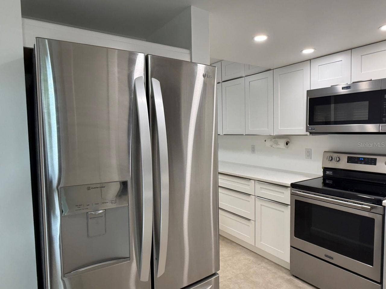 215 VALENCIA BOULEVARD, #107, Belleair Bluffs, FL 33770 UPDATED to PERFECTION