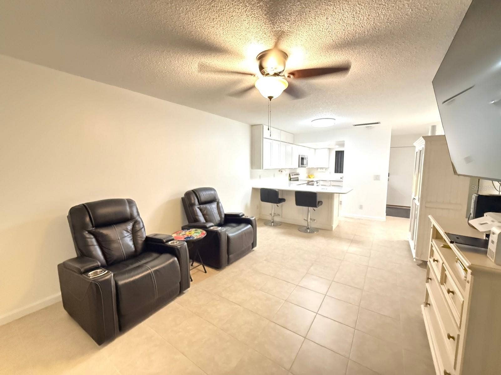 215 VALENCIA BOULEVARD, #107, Belleair Bluffs, FL 33770 UPDATED to PERFECTION