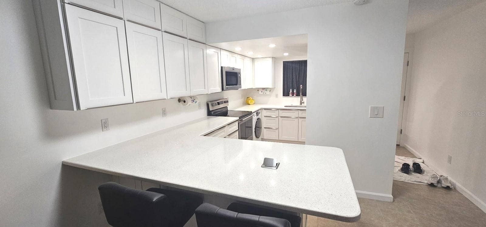 215 VALENCIA BOULEVARD, #107, Belleair Bluffs, FL 33770 UPDATED to PERFECTION