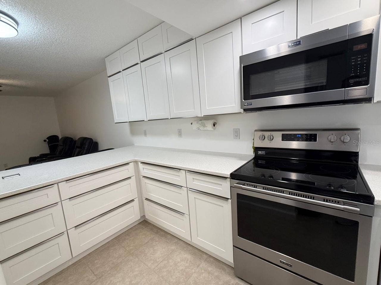215 VALENCIA BOULEVARD, #107, Belleair Bluffs, FL 33770 UPDATED to PERFECTION