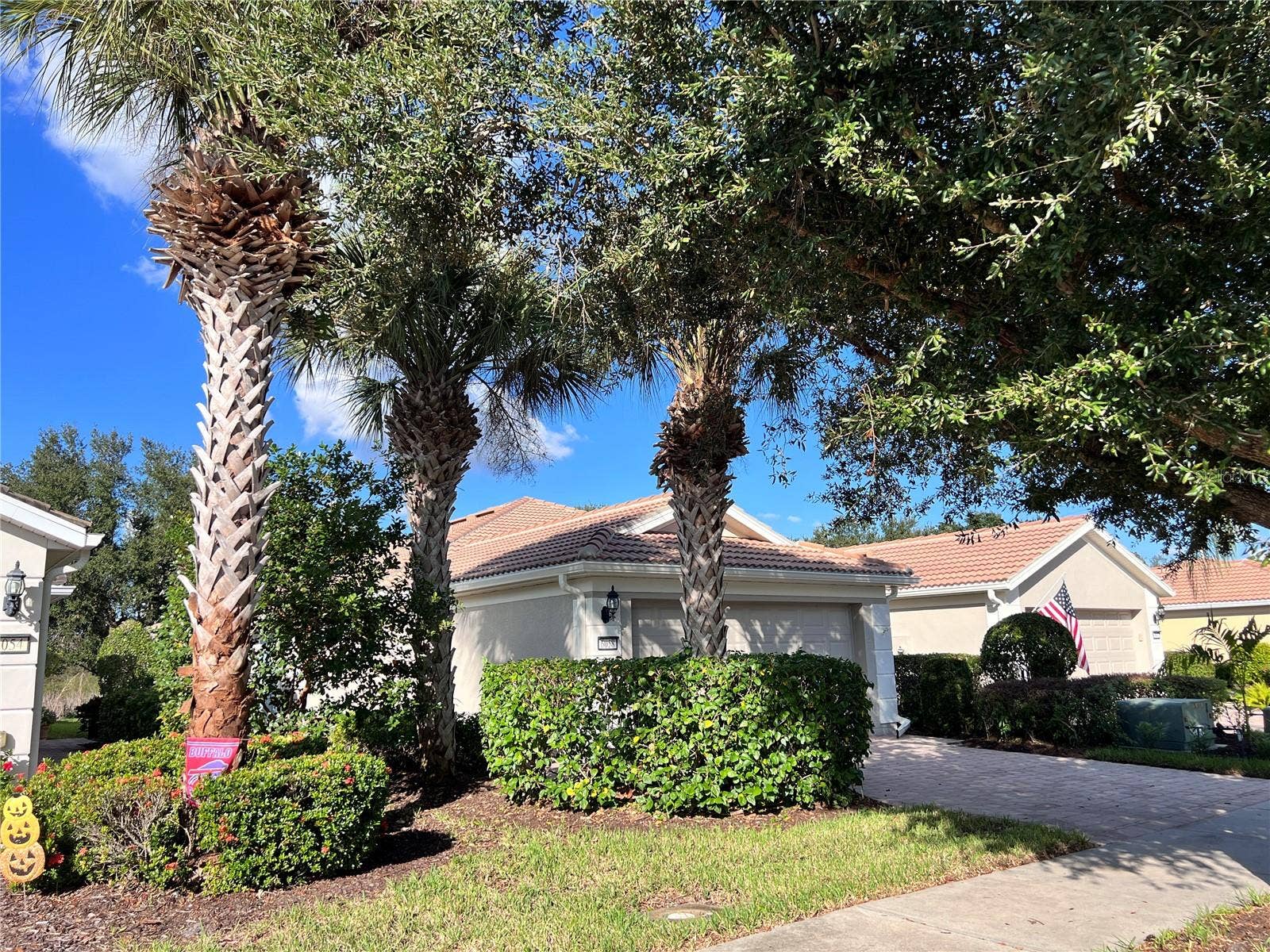 6058 BENEVENTO DRIVE, Sarasota, FL 34238 6058 BENEVENTO DRIVE, Sarasota, FL 34238