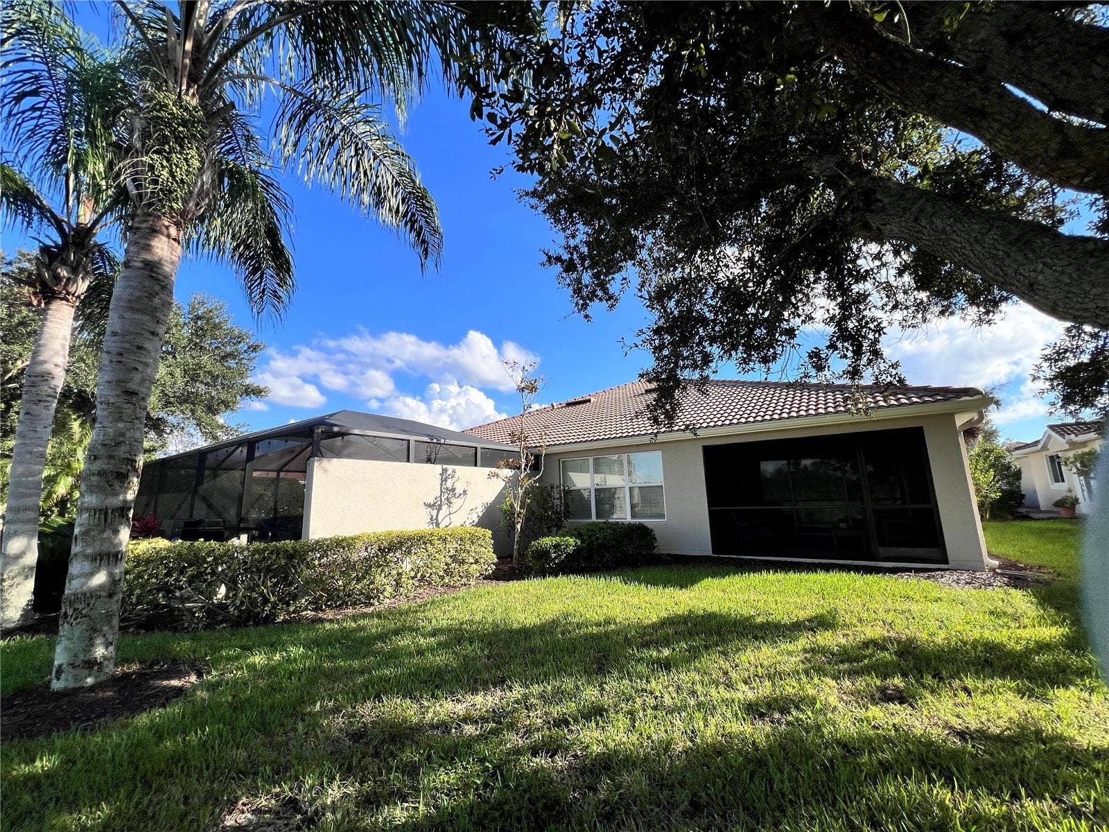 6058 BENEVENTO DRIVE, Sarasota, FL 34238 6058 BENEVENTO DRIVE, Sarasota, FL 34238
