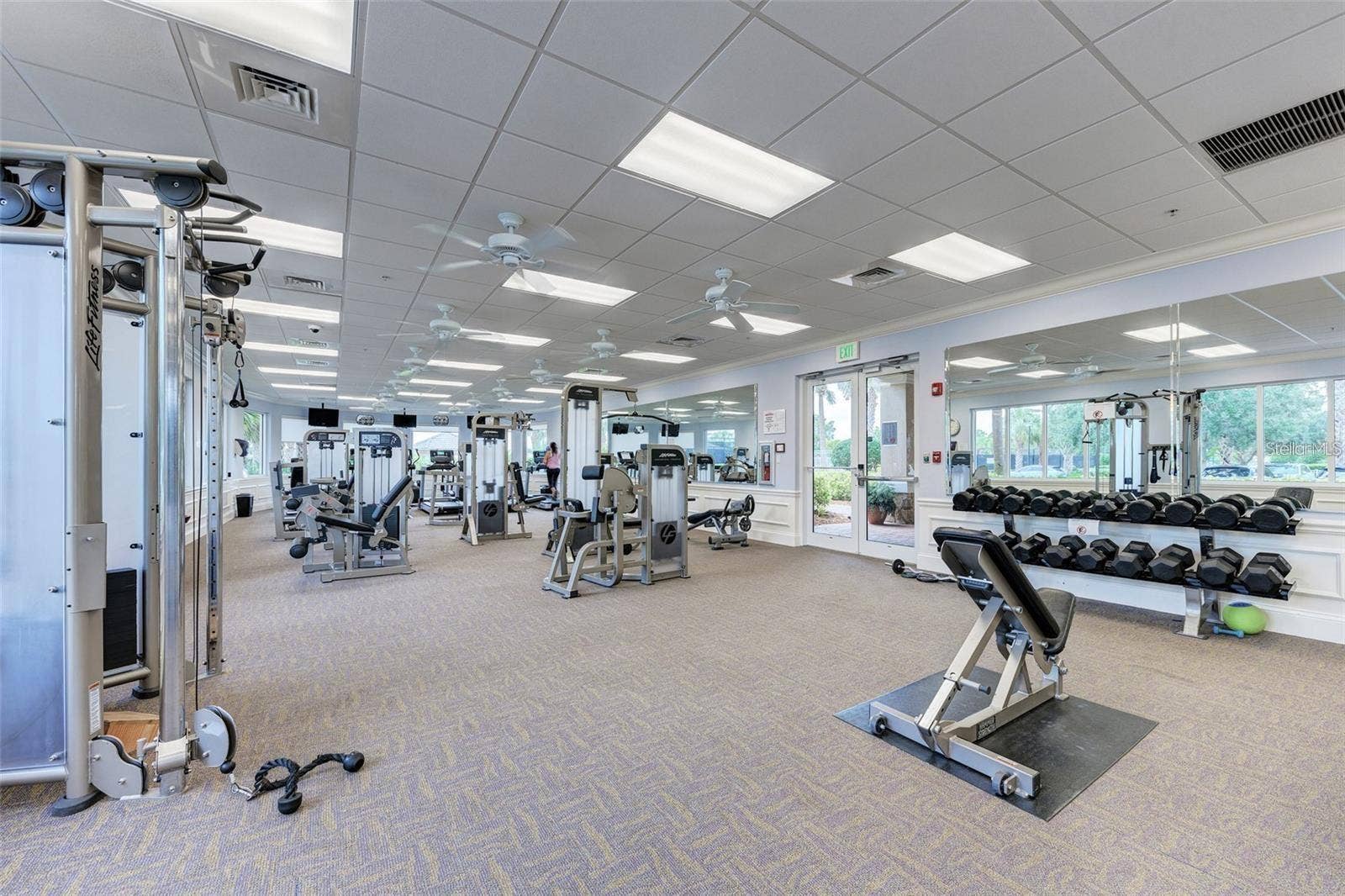 6058 BENEVENTO DRIVE, Sarasota, FL 34238 6058 BENEVENTO DRIVE, Sarasota, FL 34238