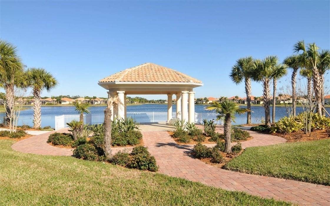 6058 BENEVENTO DRIVE, Sarasota, FL 34238 6058 BENEVENTO DRIVE, Sarasota, FL 34238