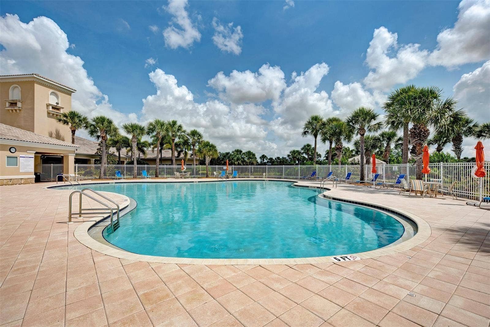 6058 BENEVENTO DRIVE, Sarasota, FL 34238 6058 BENEVENTO DRIVE, Sarasota, FL 34238