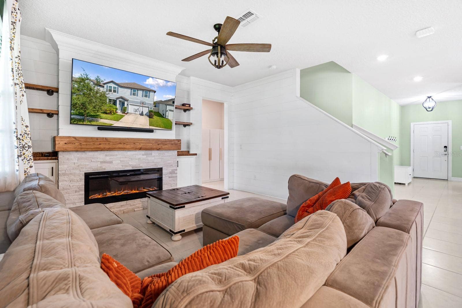 10316 WINE PRESS AVENUE, Riverview, FL 33578 10316 WINE PRESS AVENUE, Riverview, FL 33578